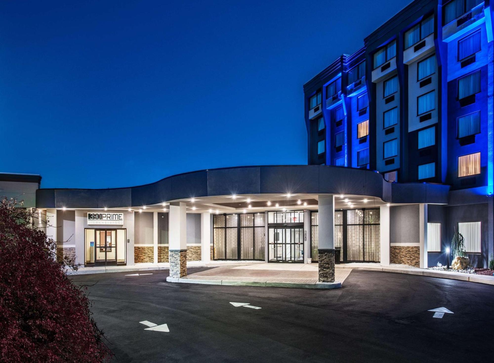 Отель Doubletree By Hilton Monroe Township Cranbury Rossmoor Экстерьер фото